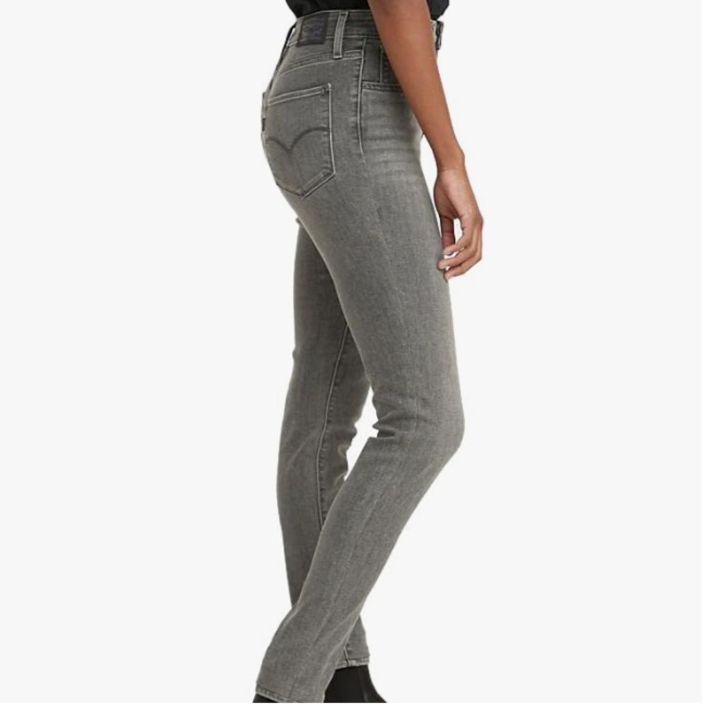 Levi's 721 High Rise Skinny Jeans